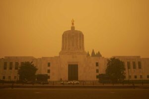 Oregon capitol in wildfire smoke