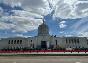 Oregon state capitol building